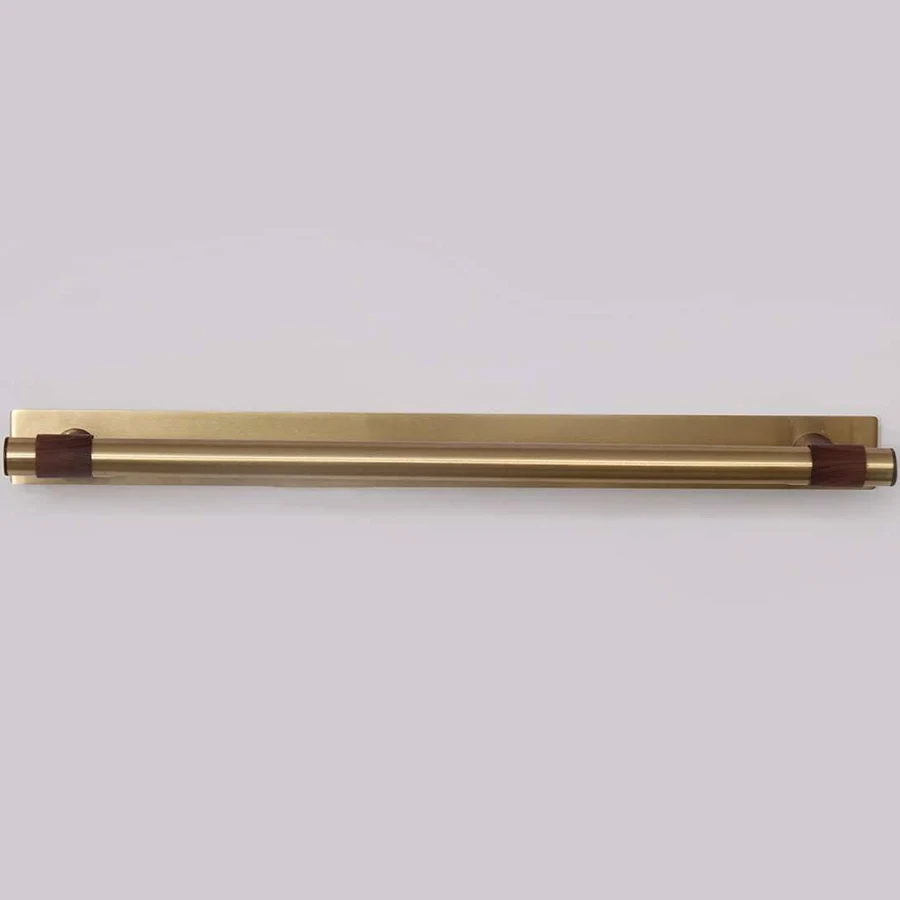 Classic Gold Finish Metal Picture Light - Image 4